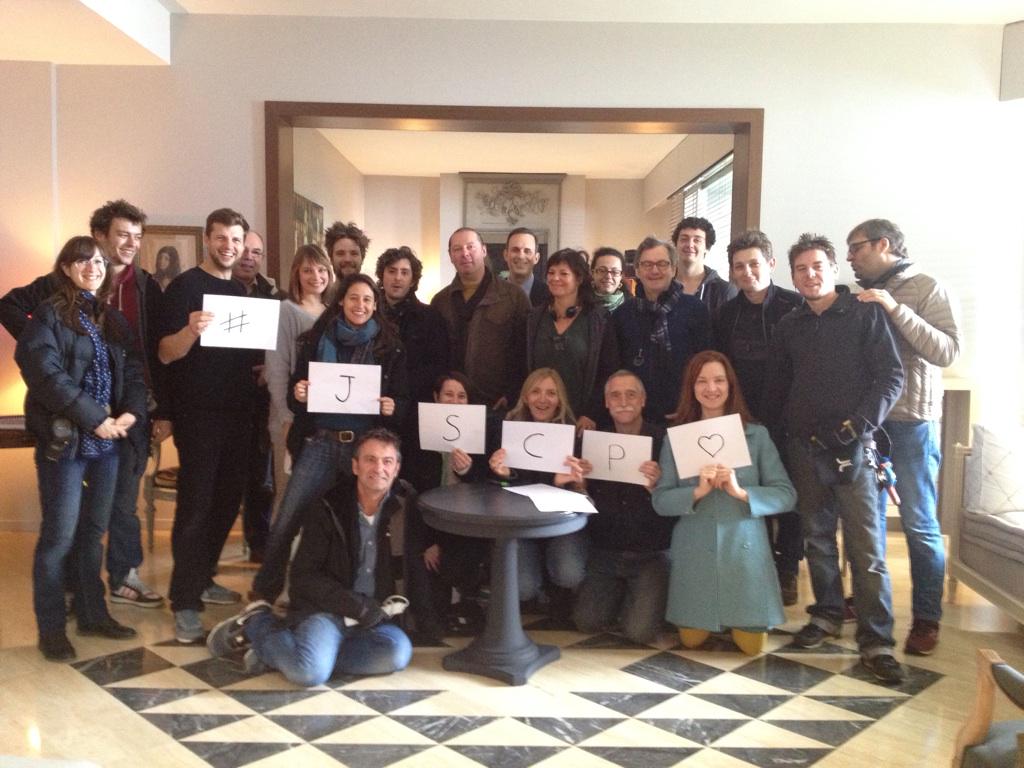 OdileVuillemin's tweet image. Depuis le plateau, l'équipe et moi, on vous souhaite une belle projo ce soir !!! 😍❤ #JSCP #Profilage @TF1