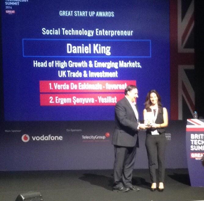 Favoreat's tweet photo. @Wyndham Hotel thrilled to have received our award on Great Start-Up Social Entrepreneurship! http://t.co/ysy202x6DA