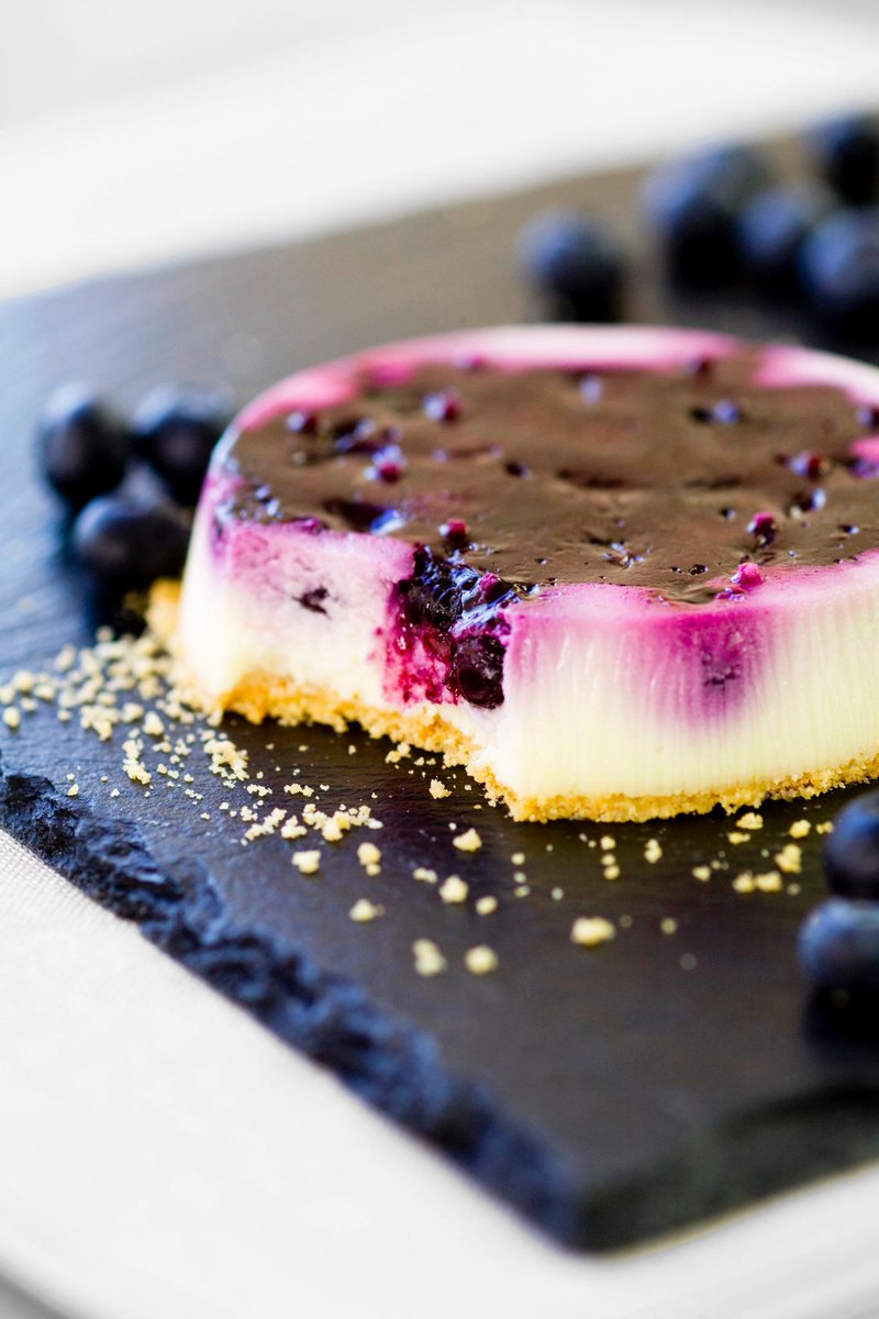 At_Vozars's tweet photo. Blueberry Cheesecake from our upcoming Twisted Afternoon Tea on Sun 14th Dec! Buy tickets here http://t.co/2wxrMm9OSR http://t.co/QYUYgEh9dr