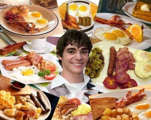 Brockohlee's tweet photo. Walter Jr. probably asks for breakfast for Thanksgiving dinner #ThankingBad http://t.co/X3Vt9QnJsX
