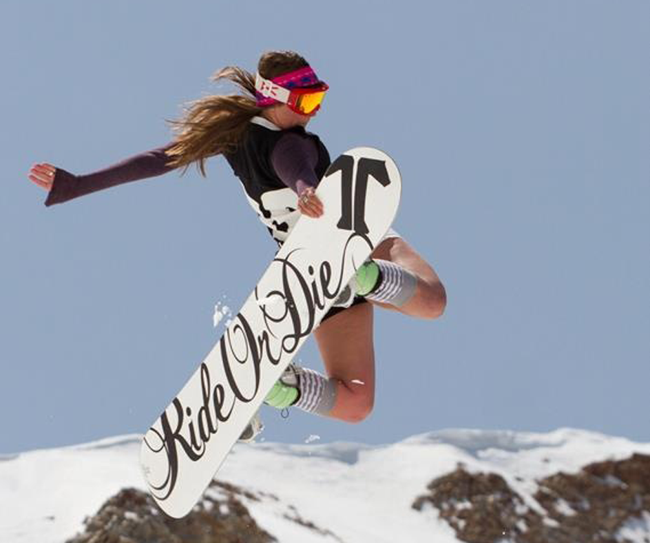 Roaring20sWine's tweet photo. Take flight its almost the weekend! #RideOrDie #SnowStoke http://t.co/ECnxMzgCLQ