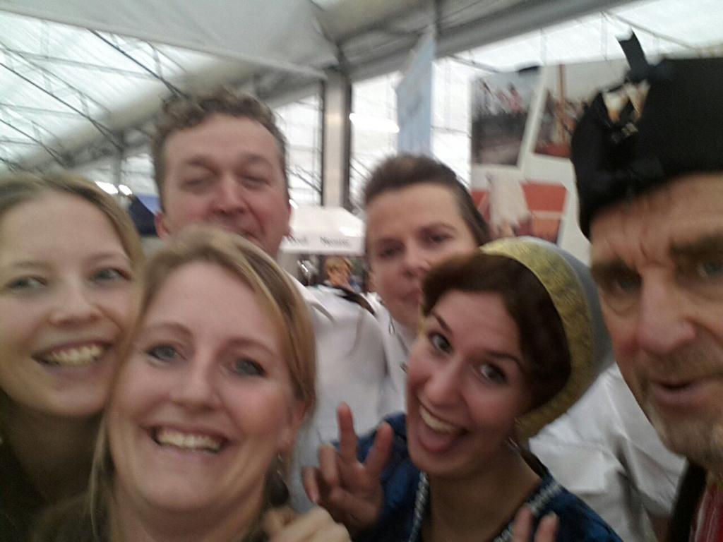 TouristInfoUrk's tweet photo. Beursselfie #busidee http://t.co/ERq5VGNQXv