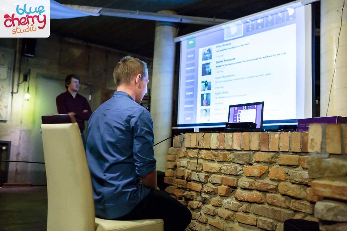 pwrotny's tweet photo. #FaceController: A na @AulaRzeszow wczoraj było tak. FOT. @pkordys (studio bluecherry.pl) :) http://t.co/9kTaLnqeP2