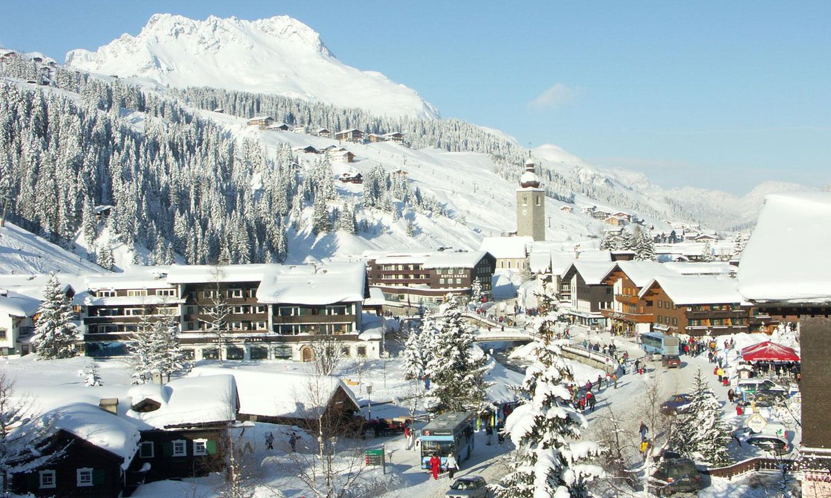 EIGHTYFOURROOMS's tweet photo. Are you prepared for the new #ski season? We're excited.
#Lech #Arlberg #Alps #throwbackthursday #winteriscoming http://t.co/WnQseP1uYX