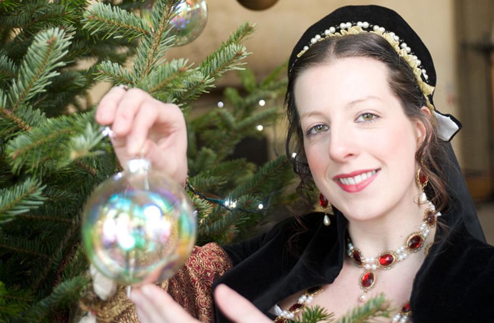 welovehistory's tweet photo. Have a Very Mary Christmas at @EdinburghCastle... http://t.co/5XTnnr0H5I #seewhatwedidthere http://t.co/WcdZSI6Jdf