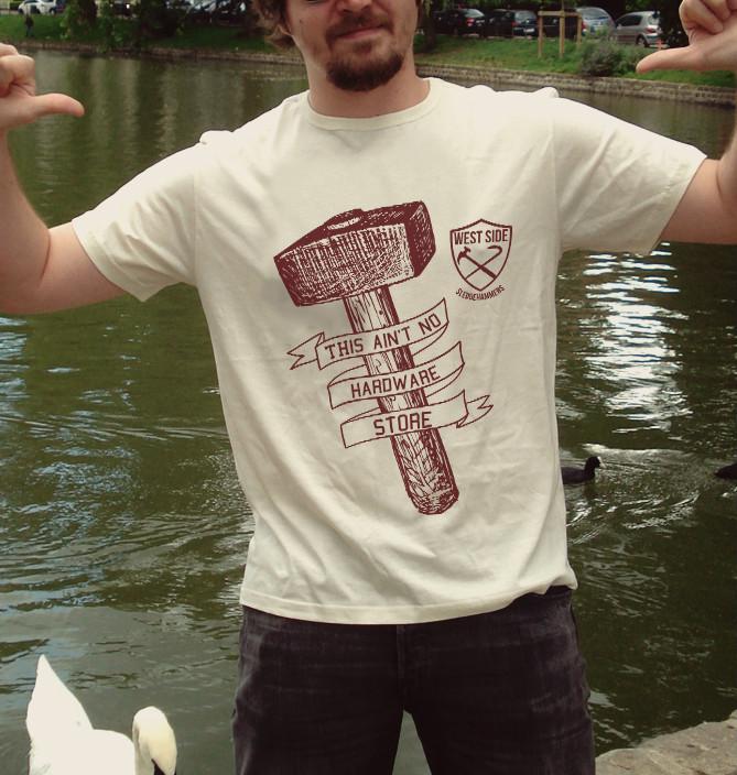 Teemillstore's tweet image. This guy's ready for Soccerskunks v West Side sledgehammers #thisaintnohardwarestore @usasoccerguy #sledgehammers