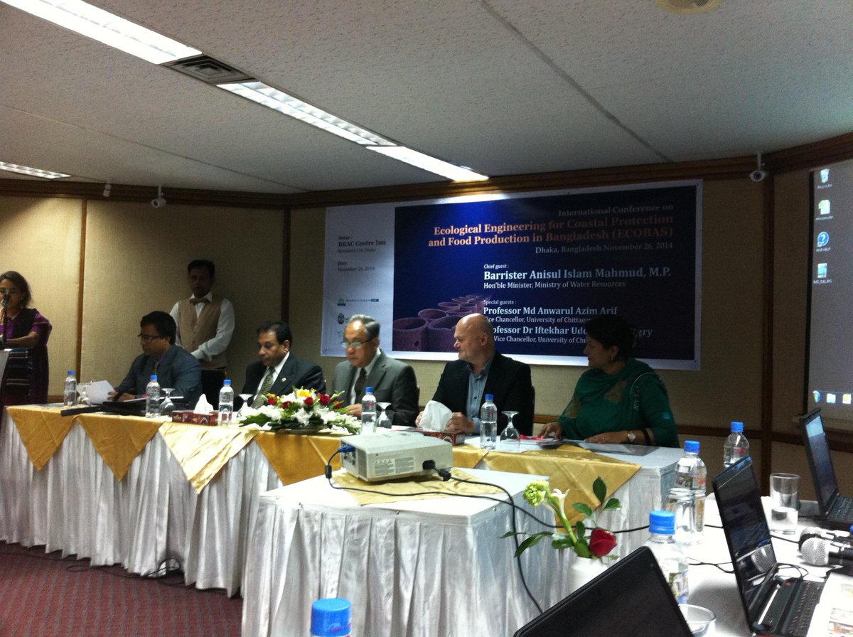 Minister water resources enthousiast over eco-engineering, wil opschaling,  #ECOBAS conferentie Dhaka (Bangaldesh).