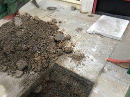 CllrMichaellunn's tweet image. @UckfieldPublic @CDCustService @sewateruk Where is the slab that was not broken? #slabgate  @UckfieldTC