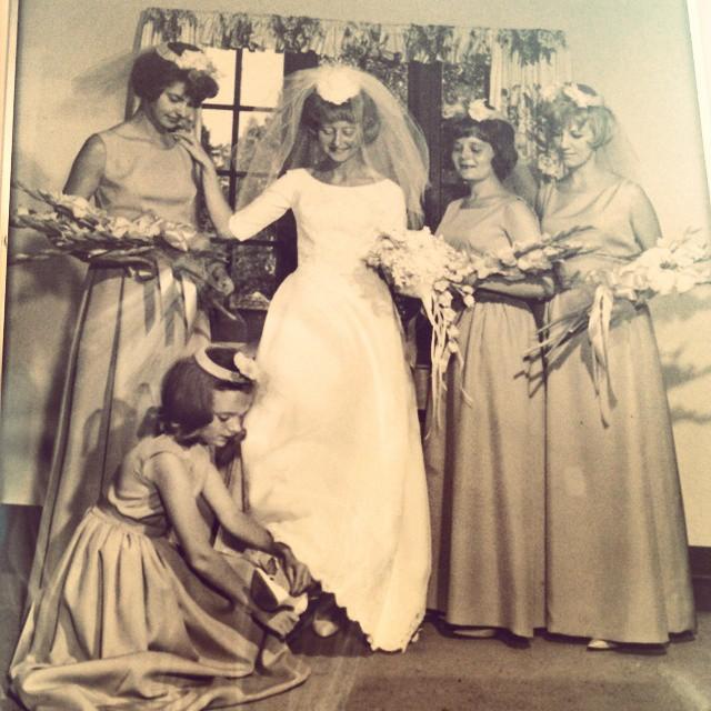 VintagePhotoLab's tweet photo. #TBT Throwing it back to your mum's wedding day today! #BecauseWeScan http://t.co/wji6ZQIJhJ http://t.co/YZ6qDhAWHb