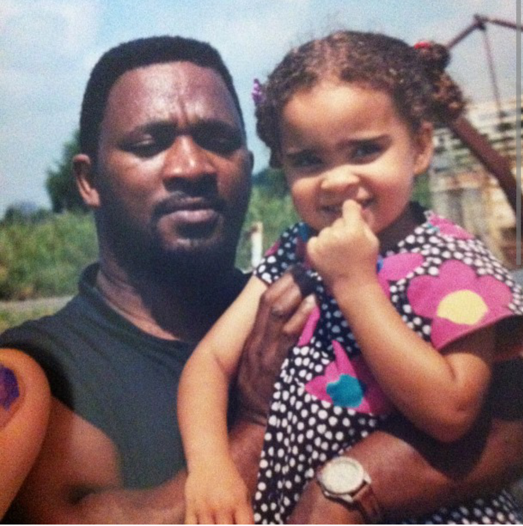 the__redbone_'s tweet photo. Throwback to thanksgiving 12 years ago... 💚 my dads pretty cool. http://t.co/poIPYU1Ko1