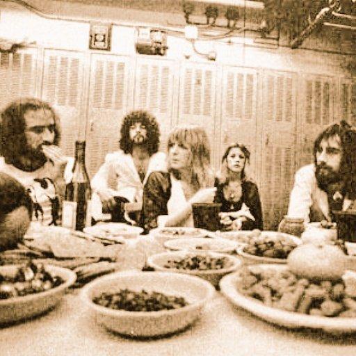 Stevie Nicks Chain On Twitter: "Giving Thanks For Fleetwood Mac.. Happy  Thanksgiving! #Givethanks #Fleetwoodmac #Stevienicks #Thankfulfor #Music  Http://T.co/Vdiuqsygb9" / Twitter