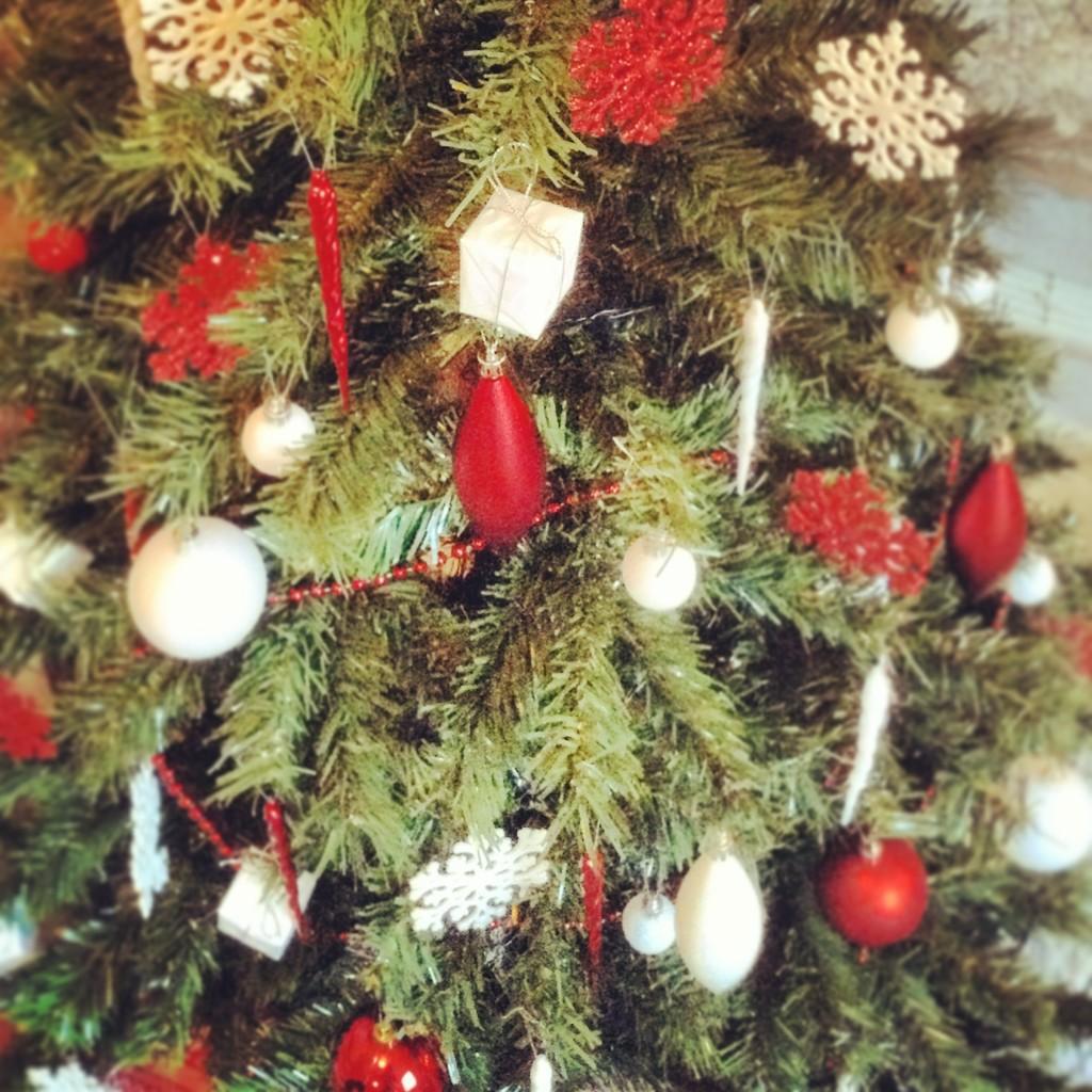 Christmassy morning at Mainspring, dressing set for Saturday's MIDNIGHT BLUE shoot!