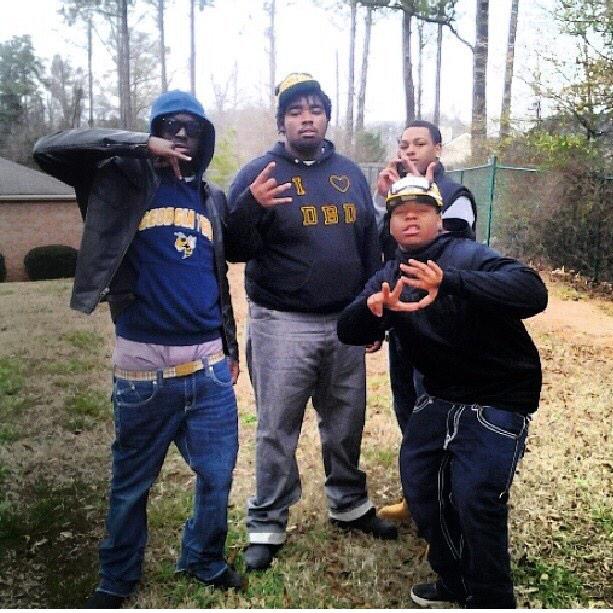 SoufAfrikanKash's tweet photo. Happy Thanksgiving π΄π To My π
±ros Dey Stayed Down πSo I Am SXreaming #Fr93Murk #Fr93Shoota #LongLiveTiX ππ Ls π
±ros http://t.co/rDzlgstLYX