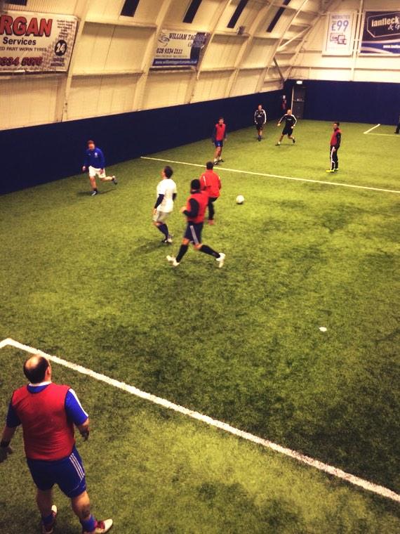 carnmoneyms's tweet photo. The first CMS training session took place on Sunday night. The boys are looking in good nick. http://t.co/bJFvz3fKLS