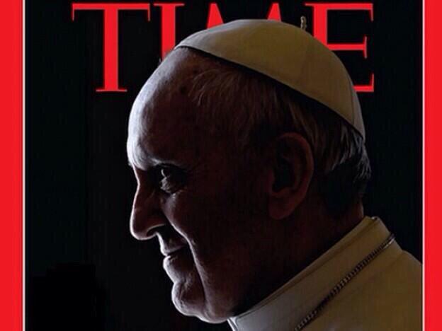 LosantosPosts's tweet photo. Los de la revista Time, como son masones, le han puesto la M detrás a @Pontifex_es, a modo de cuernos en su portada. http://t.co/P4upJOifyD