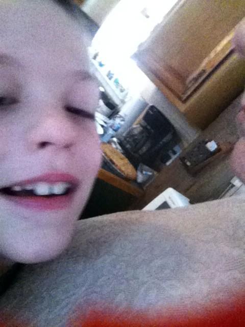 MagconIs_Life__'s tweet image. Caught my nephew taking self use on my iPod while I was sleeping