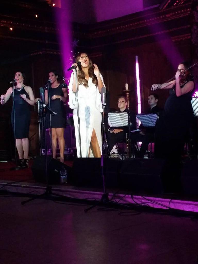 straightupstyle's tweet photo. @Quintfoundation @leonalewis @ The Fayre of St James #FOSJ @_StJamesLondon tonight! #ChristmasIsComing http://t.co/AxNDP1cmvc