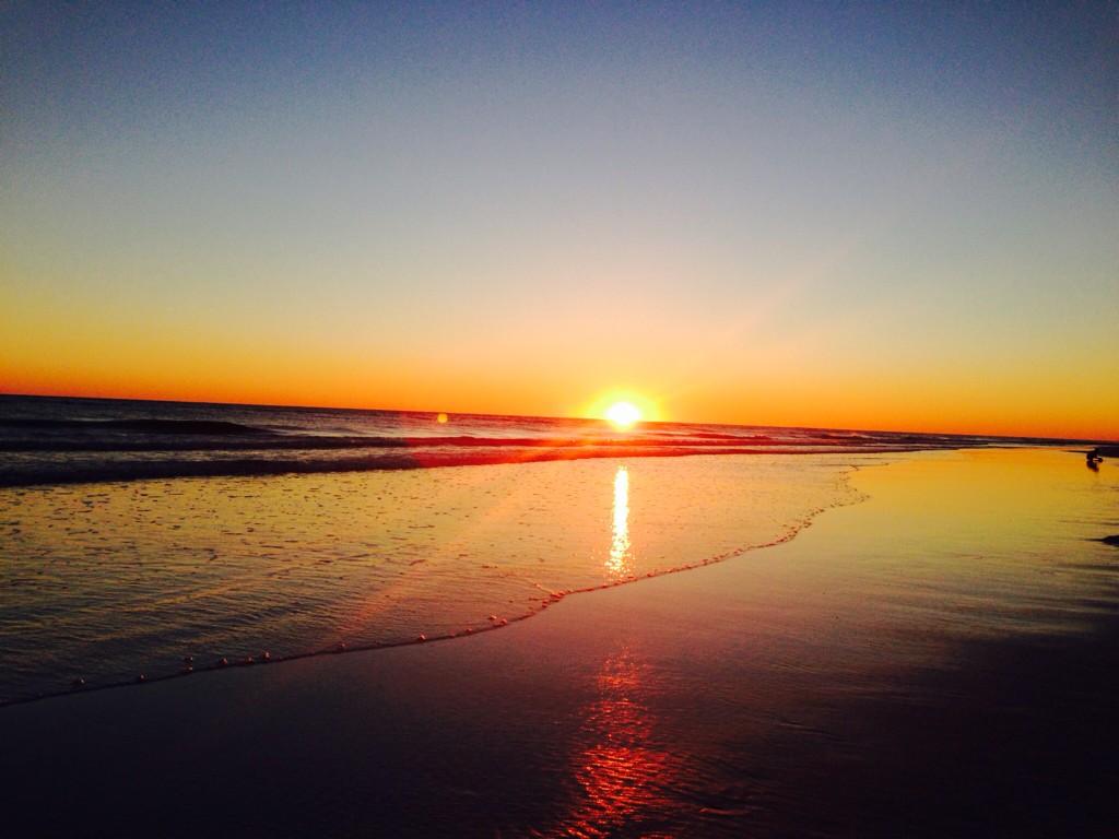 JustinM406's tweet photo. Sunset Destin FL🌴 #wcbi http://t.co/RSXPK9JyG9