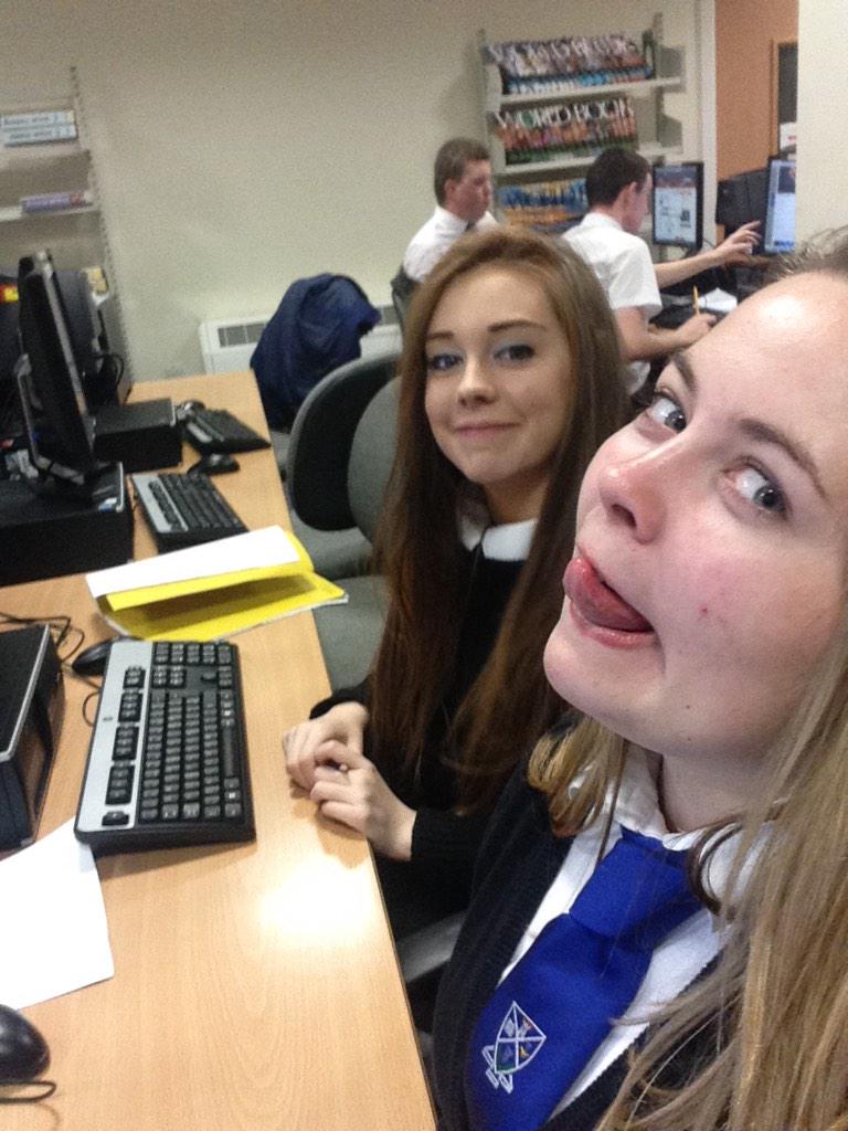 samanthalynchh's tweet photo. Studying our wee bums off! #hardly #hidaniel #hichris http://t.co/bSCUKIvg0U