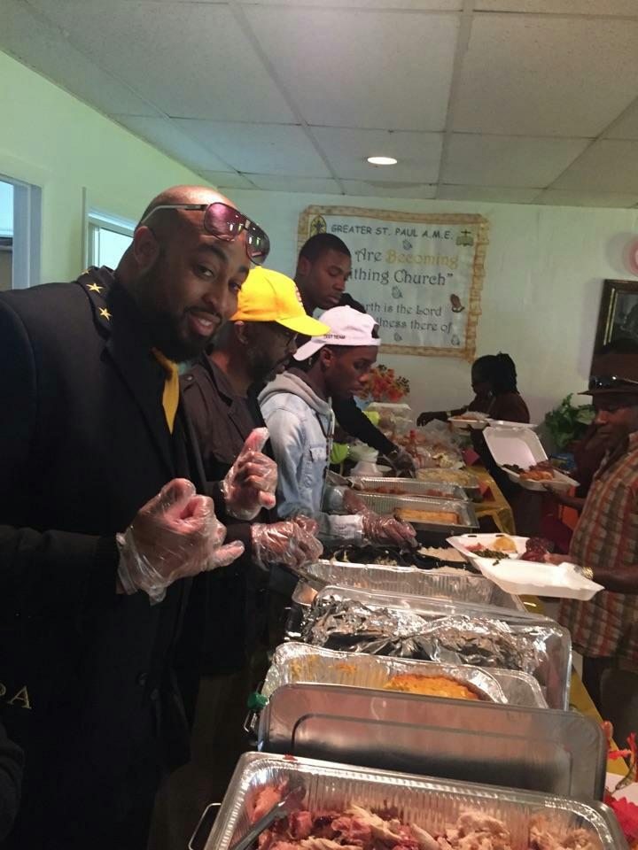 OrlandoAlphas's tweet photo. As we give thanks for our blessings let's not forget to be a blessing to others. Happy Thanksgiving http://t.co/O3TwhqTag6