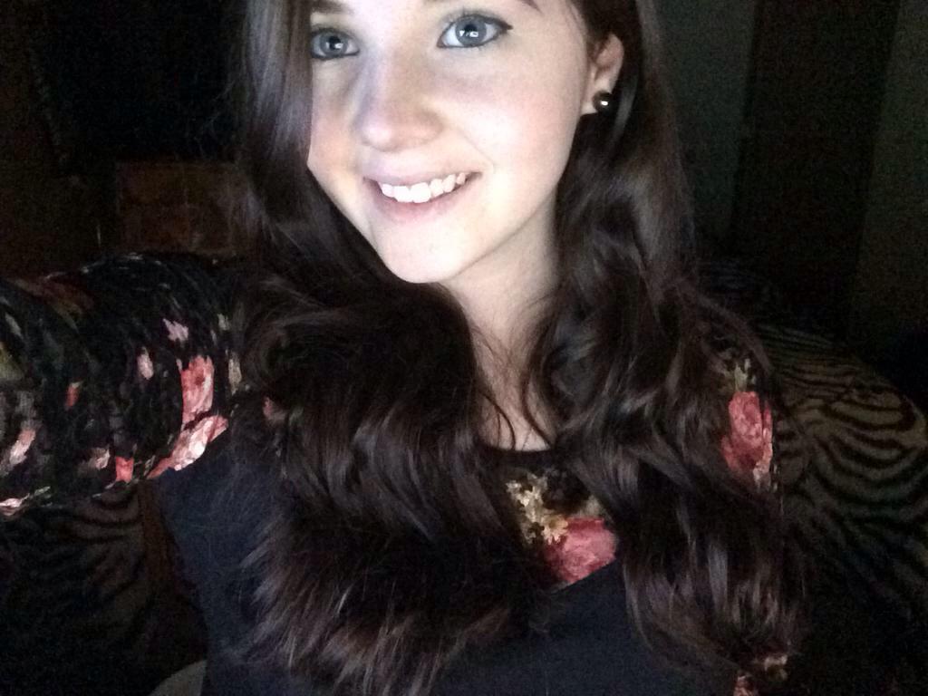 HypeddUP's tweet image. late wcw OpTic Jewel😍😍😍😍