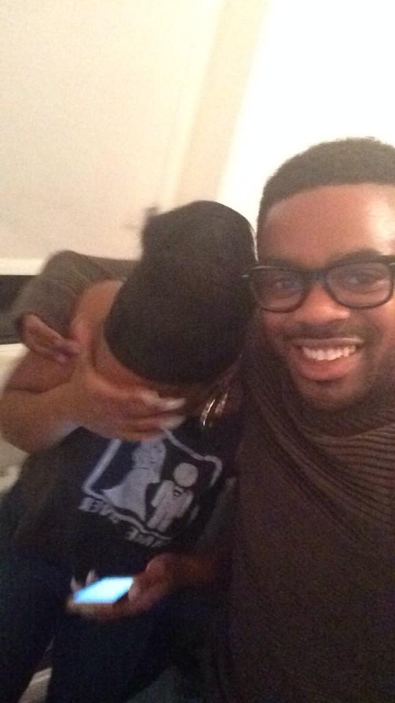 CarlaMarieUK's tweet image. “@OfficialFudz: Madddd love for this lady machine @CarlaMarieUK http://t.co/337wLHMZ2P” bastard got me in ma head scarf lol #ohNatural