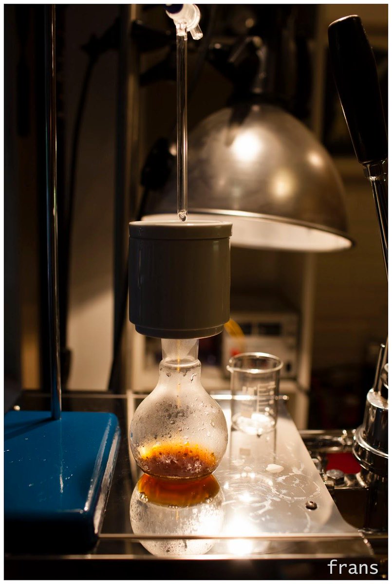 تجارب هولنديه لل #القهوة العربيّة في معمل فرانز ومدونته إعجابا بقهوتنا الشقرا
kostverlorenvaart.blogspot.nl/2014/05/blonde… @FransGoddijn