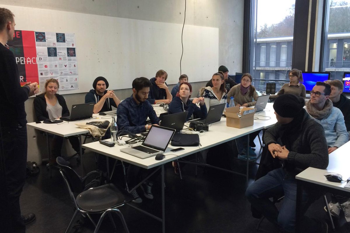 Prot_Int's tweet image. Thx to all participants of our last #vvvv-Workshop at HS Augsburg held by @JOxBERGER  

facebook.com/media/set/?set…