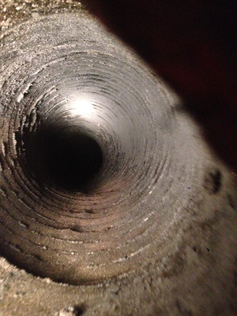 KLSStoves's tweet image. Liner upside down.... Fitted by builder... Cheap to start with.... But had to be relined!! We're Hetas for a reason:)