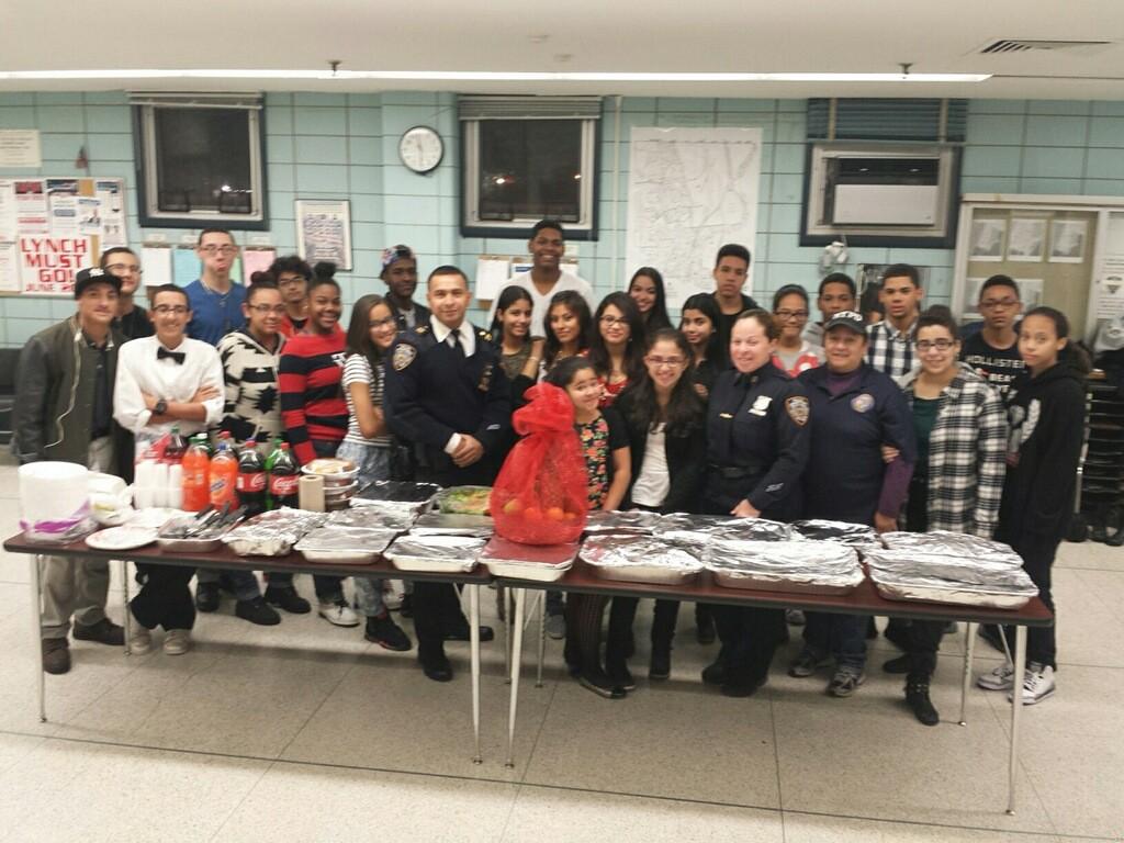Lisaperez50's tweet image. @Lisaperez50 @LEExploring Expl Post #2050 had their PotLuck at the 50pct! Gr8 kids! Thankful for unity&amp;amp;blessings!