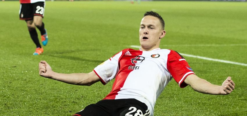 fr12nl's tweet photo. TROTS. #FEYENOORD

1. Feyenoord 5-9
2. Sevilla 5-8
3. HNK Rijeka 5-7
4. Standard Luik 5-4 http://t.co/el7FrTmrEA