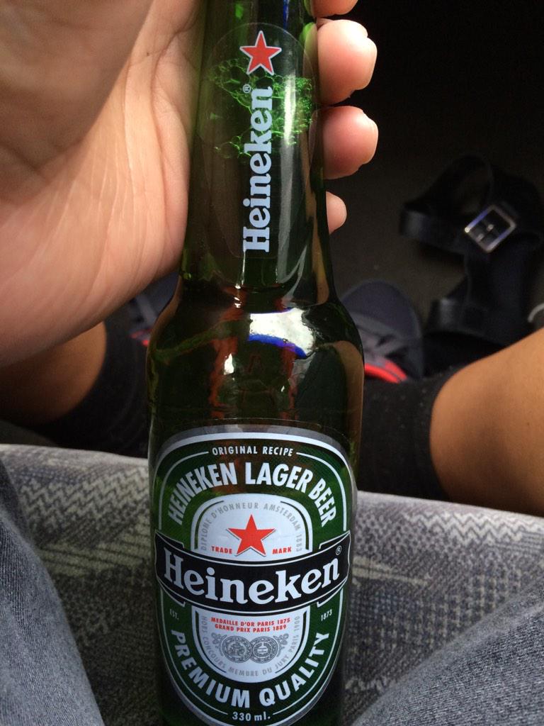 Niuean_Ninja's tweet photo. Hair of the dog #Warm2 😜 http://t.co/wiFQXTiahy