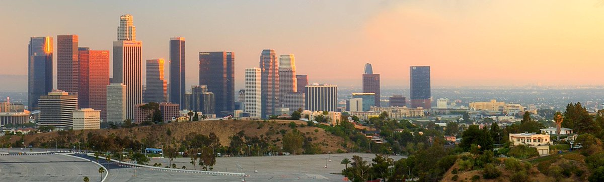 LiveDieInLA's tweet photo. The best things in life are the people you love, the places you have seen &amp; the memories you have made along the way. http://t.co/I7v6Dhy3BF