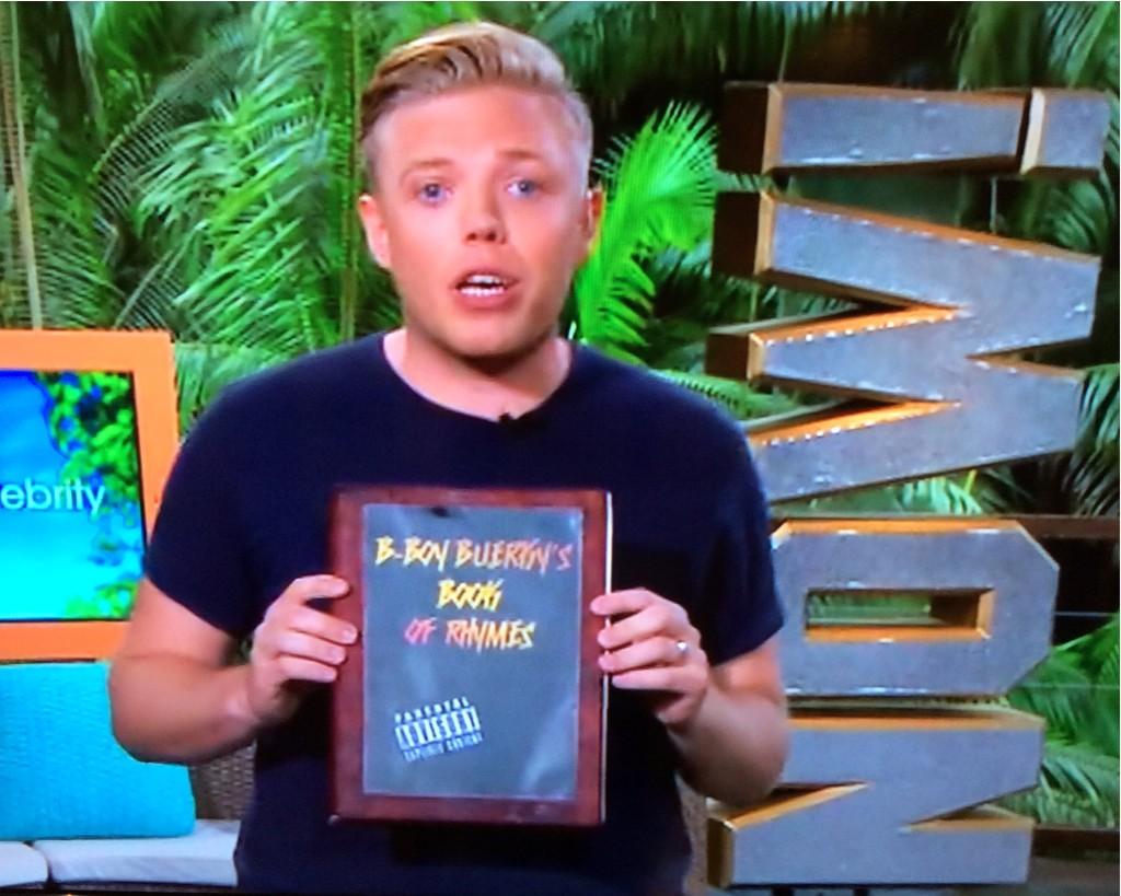 MichaelBuerk's tweet photo. Another @robbeckettcomic moment. B-Boy Buerky's Book of Rhymes #WreckDaMike #IACGMOOHN http://t.co/SnqMTVHEEc