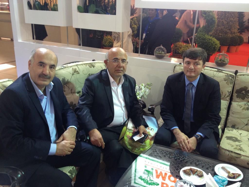 bilalardic_'s tweet photo. #NFK'ın Ağaç Sever Torunu AliRıza Kısakürek Abimizle Ağaç Aş Genel Müdürü Hemşerimiz @ErmeydanMurat nın Ziyaretindeyz http://t.co/Ik1vWbHhD3