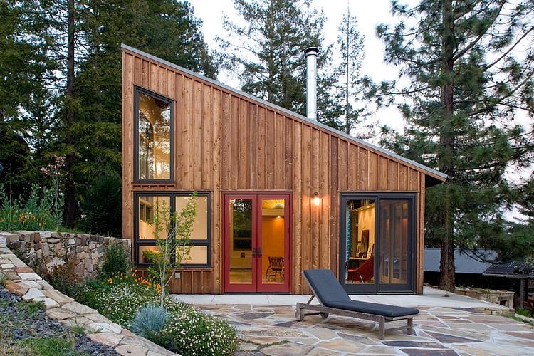 HomeAdore's tweet photo. Russian River Studio by Cathy Schwabe Architecture - http://t.co/LcsZlWTnJs http://t.co/8uMsmL9V9g