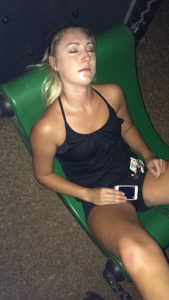 Whitney Lewis on Twitter: "Ayyyyee you are one hottie! 🔥😍 http://t.co/YTAif7E9Fx"