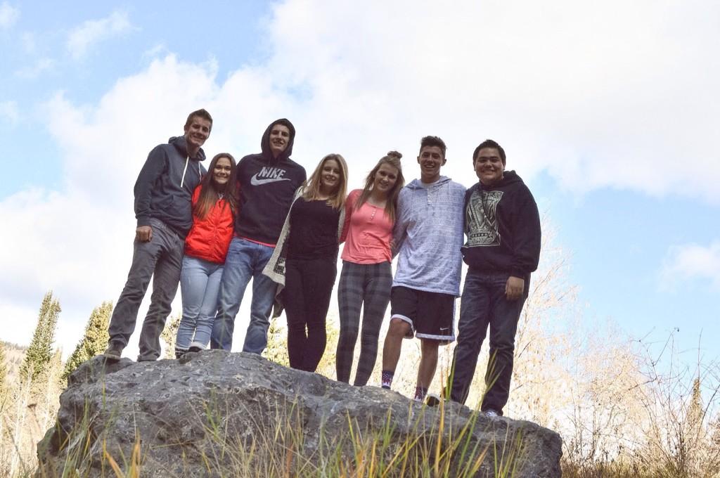MakeiTupou's tweet photo. Thankful for all these weirdos http://t.co/Yvfl6czDXF