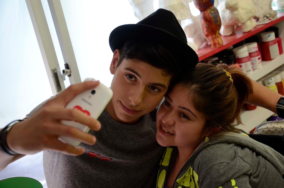 Teleton tweet picture