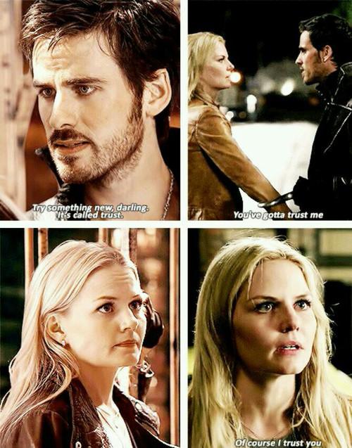 CaptainxoSwan's tweet photo. Emma learned to put her trust in Killian.. <3 #CaptainSwan http://t.co/abBhhliNEh