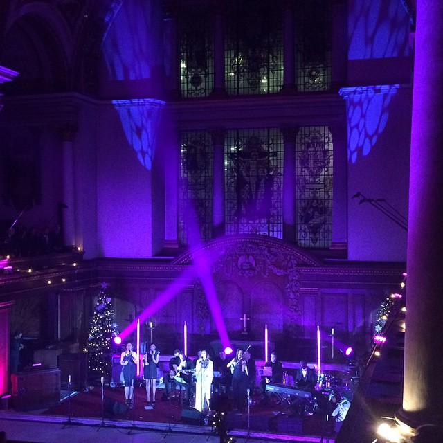 Burtini's tweet photo. .@leonalewis singing tonight @ the #FOSJ - so flawless ❤️ @iamktholmes @kellileighmusic @sarahjabbs via @fabricelimon http://t.co/QG2EauE0e2