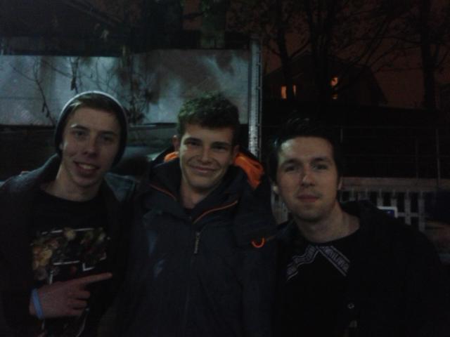 AdamBantock's tweet photo. Great game last night then meeting @Calfreezy @Callux #ARSvsDOR http://t.co/Z9lRp5kR8e