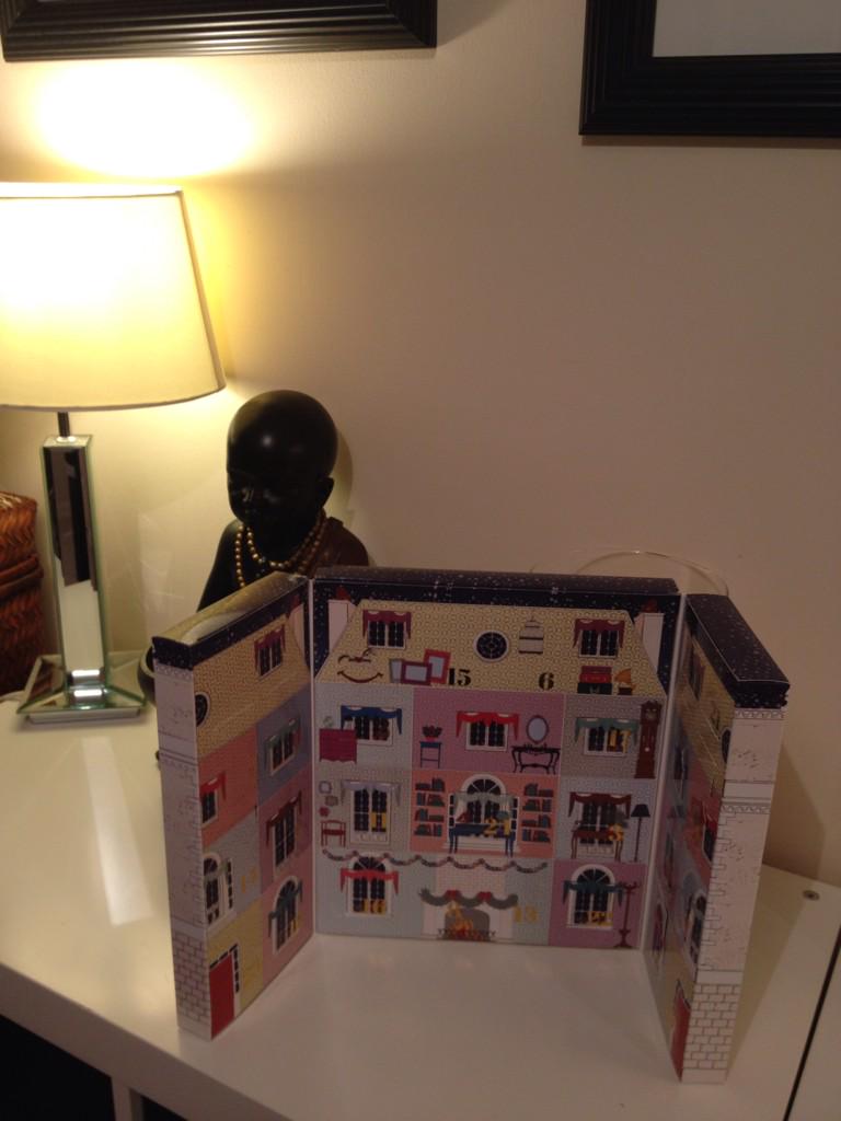 prueDP's tweet photo. .@ciatelondon .@CKnight_Ciate Here's the #AdventCalendar 💅💅 http://t.co/fD3UHXJAKp
