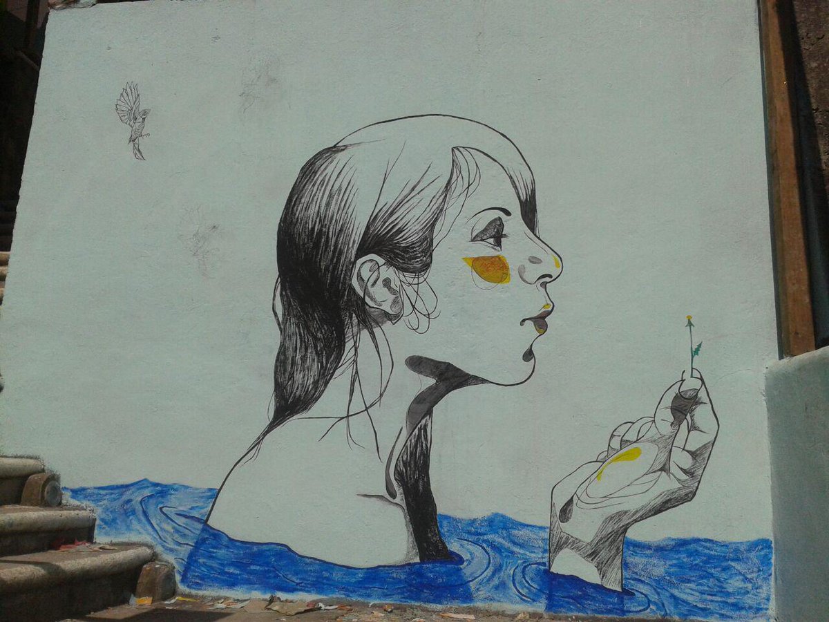 CiudadMural's tweet photo. #CiudadMuralXicotepec  Pintar y transformar...  @tomasdario @donajitejeda @maribelbenr @memomoso http://t.co/oqe0xLXud9