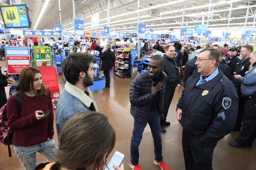 Embedded image permalink