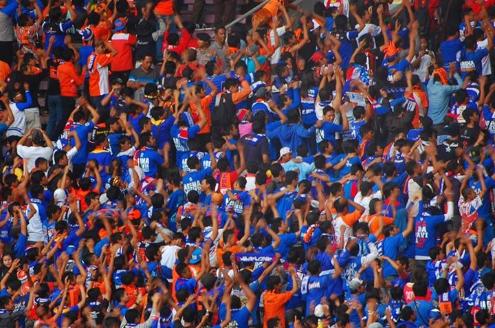 nuwus sam... :D RT <a href="/we_aremania/">wearemania</a>: Selamat ulang tahun #Persija yg ke-86, semoga jadi saudara selamanya. #86thPersija