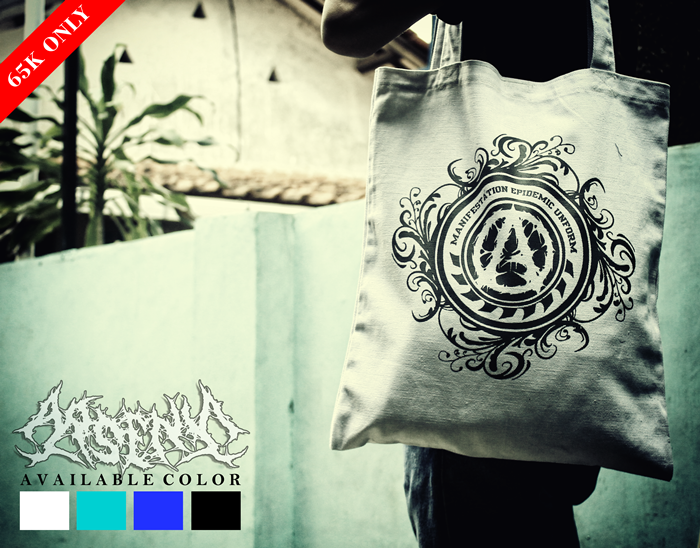 freshstuff arsenic totebag, 65k only. biru navy sold out, warna lain tinggal beberapa lagi :)  for order : 2A7038DF