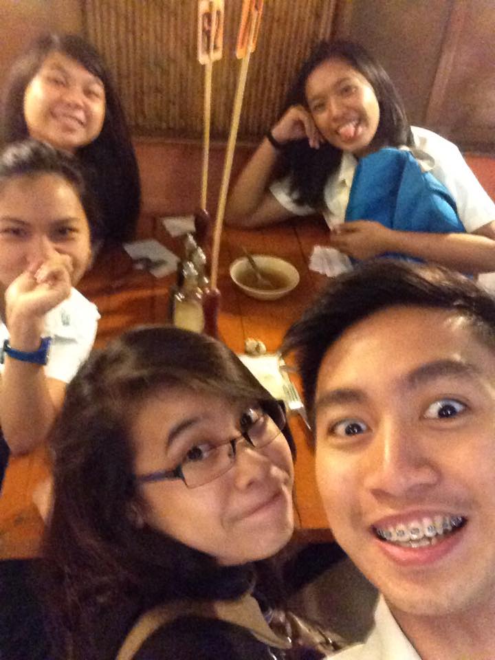 alyyyinwndrlnd_'s tweet image. Thank you kahapon beaches!!! @akigalicia @HeyooBadsxx @nshmaine @FRVRfranciaaa #TeamOption