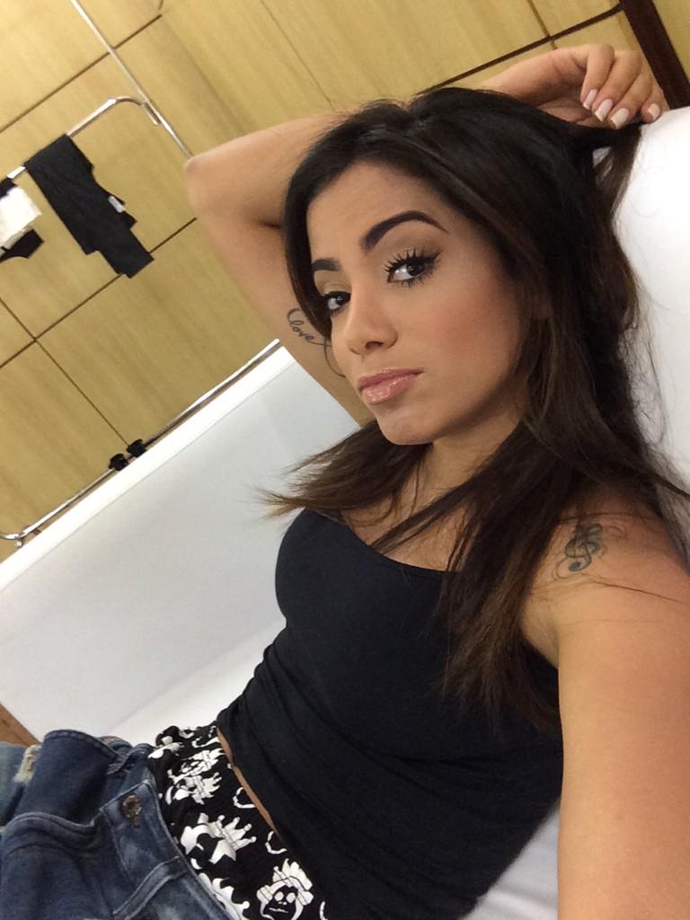 JudeirSilva's tweet photo. Perfect'.
  Anitta" http://t.co/7ykpgaECkB