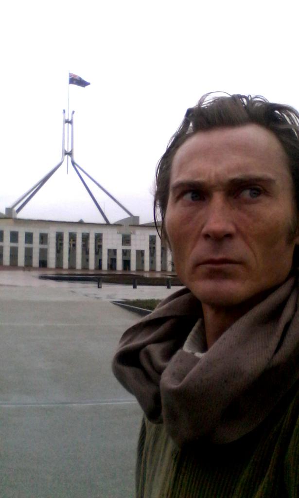 opShutEmDown's tweet photo. @op_POW yes #auspol #saparli when will this man get to go home so his girls stop crying. AFP shutemdown. #newsADL http://t.co/bvQC3XVDwX